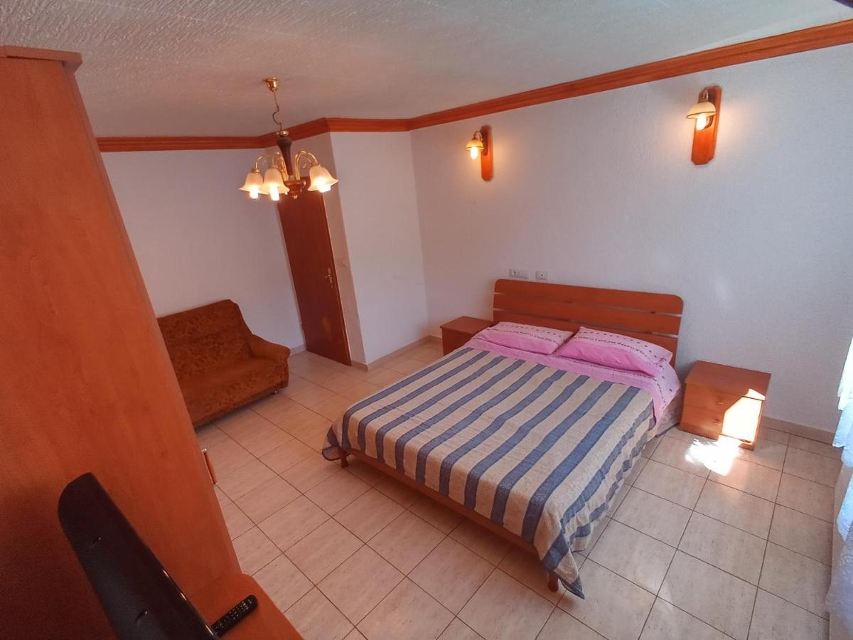 Apartamento Ankaran Sobe Mara Exterior foto